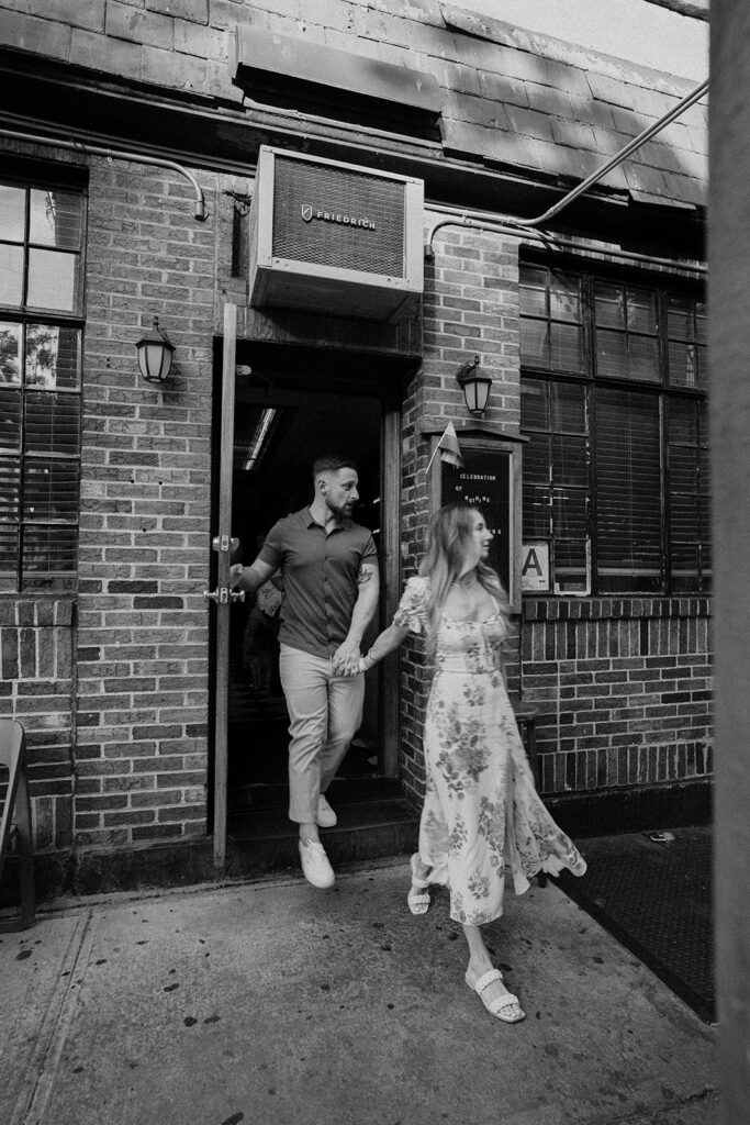 Unique New York Engagement Session Ideas & Locations - have a date night